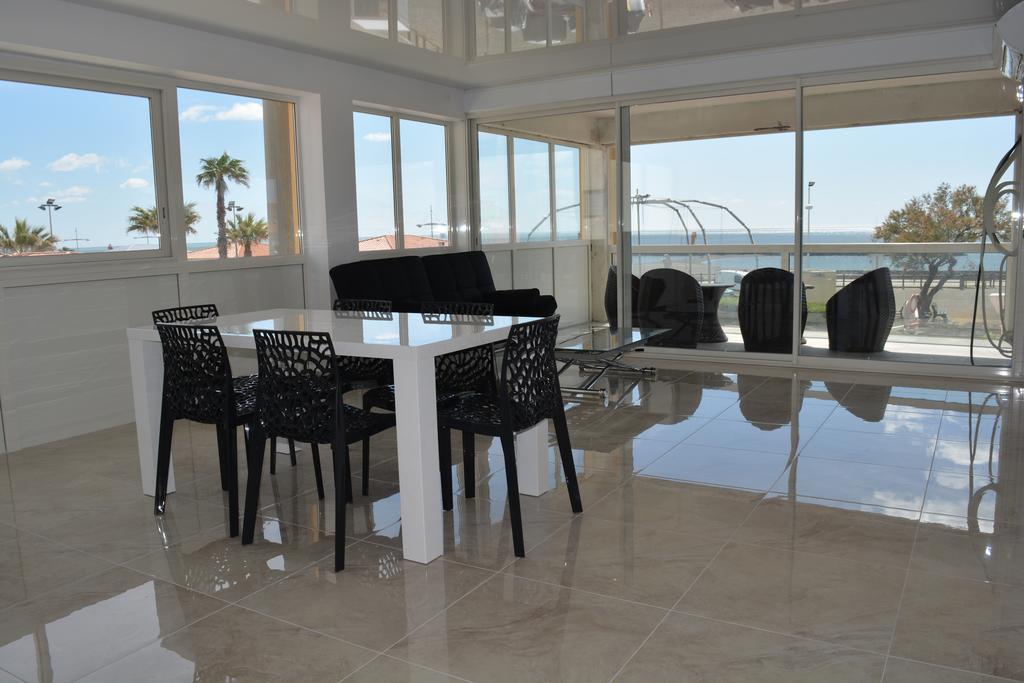 Sablotel Agde Buitenkant foto